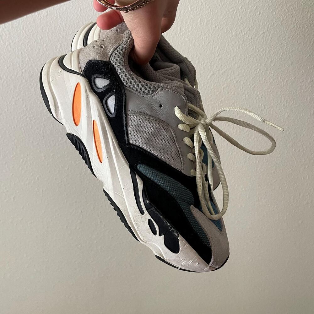 Yeezy Adidas Boost 700 Low Wave Runner - Size 7 (US Men's)